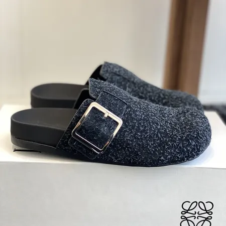 ロエベ スリッパ