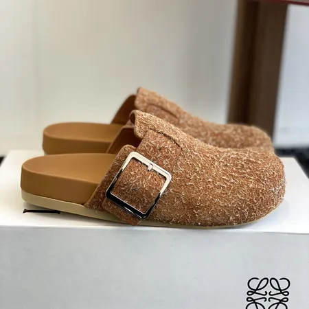 ロエベ スリッパ