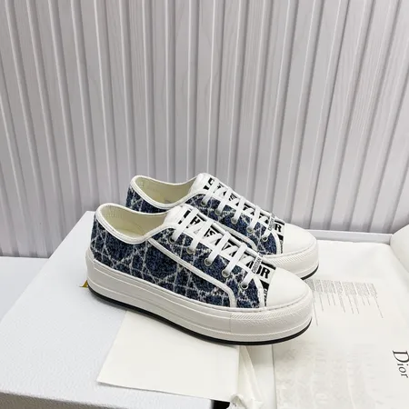 ディオール カジュアルシューズ