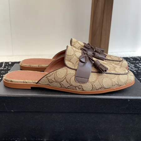 コーチ スリッパ