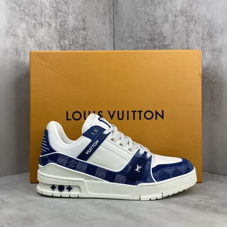 ルイヴィトン カジュアルシューズ