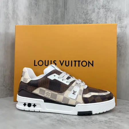 ルイヴィトン カジュアルシューズ