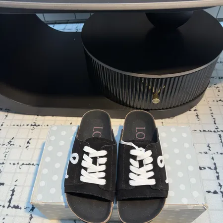 ロエベ スリッパ