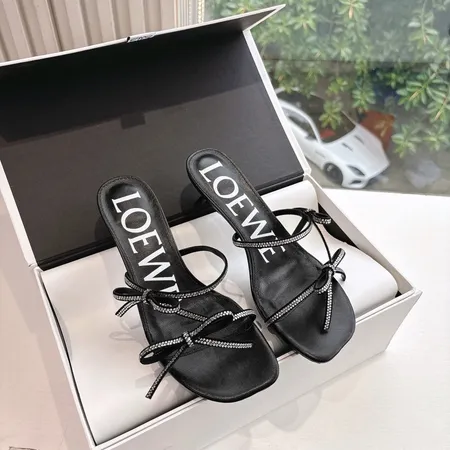 ロエベ スリッパ