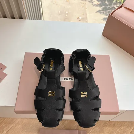 ミュウミュウ サンダル