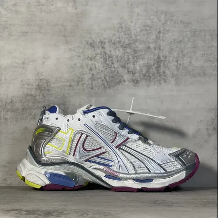 バレンシアガ スニーカー