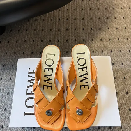 ロエベ サンダル