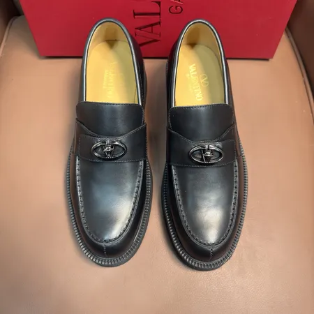 ヴァレンティノ ビジネスシューズ