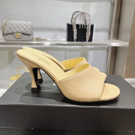 シャネル サンダル