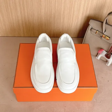 エルメス カジュアルシューズ