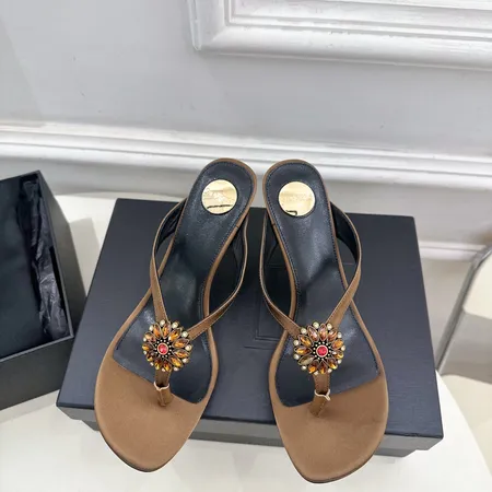 イブサンローラン サンダル