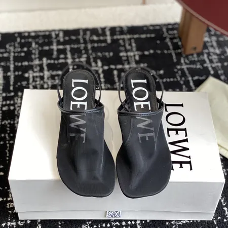 ロエベ サンダル