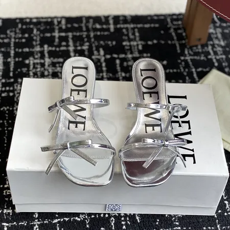 ロエベ サンダル