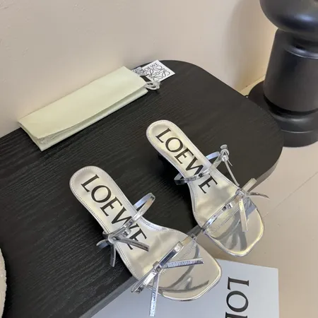 ロエベ サンダル