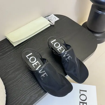 ロエベ サンダル