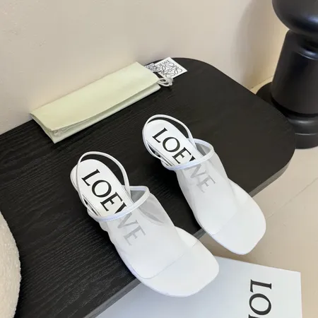 ロエベ サンダル