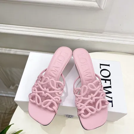 ロエベ スリッパ