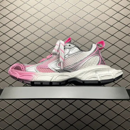 バレンシアガ スニーカー