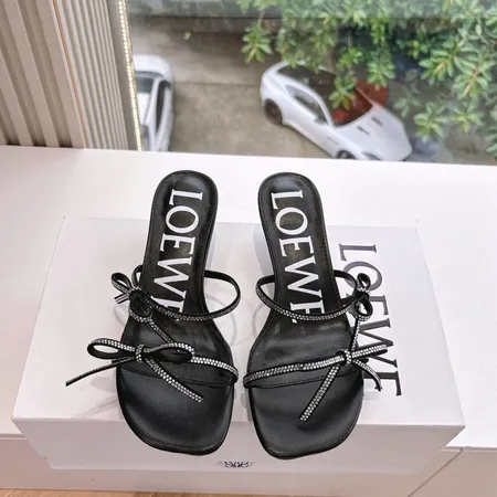 ロエベ サンダル