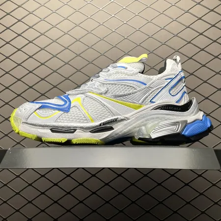 バレンシアガ スニーカー