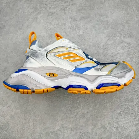 バレンシアガ スニーカー