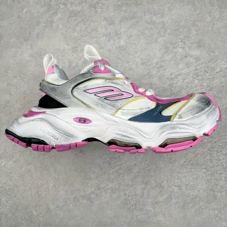 バレンシアガ スニーカー