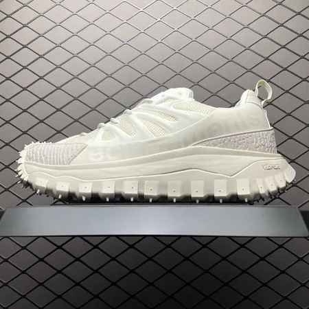 モンクレール スニーカー