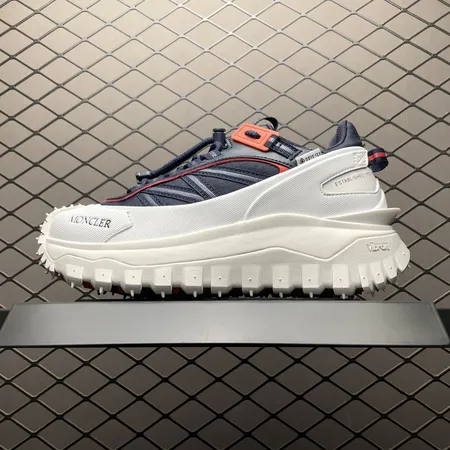 モンクレール スニーカー