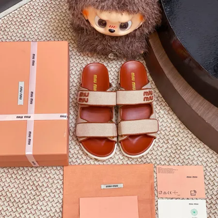 ミュウミュウ スリッパ