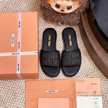 ミュウミュウ スリッパ