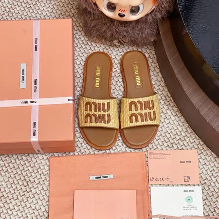 ミュウミュウ スリッパ