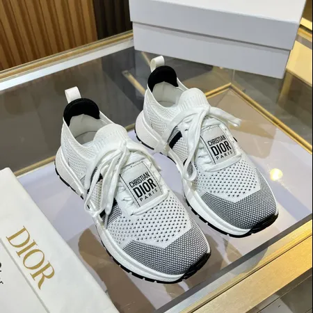 ディオール カジュアルシューズ