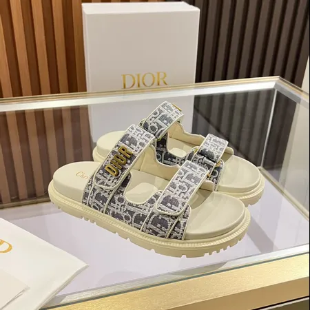 ディオール スリッパ