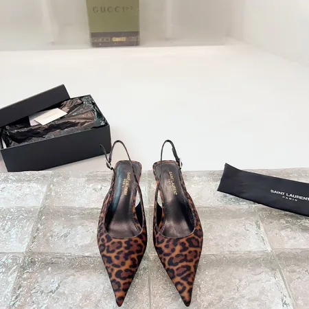 イブサンローラン サンダル