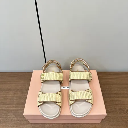 ミュウミュウ サンダル