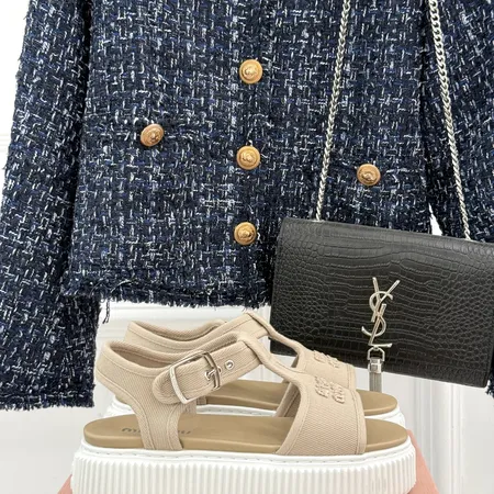 ミュウミュウ サンダル