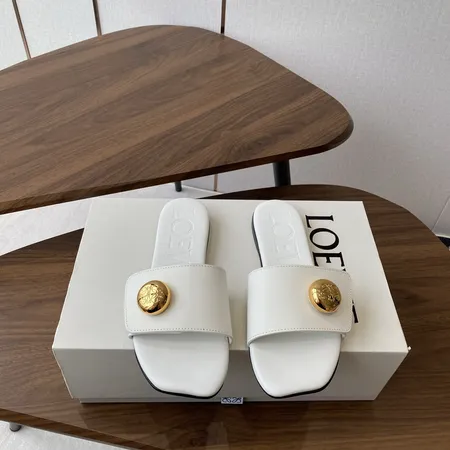 ロエベ スリッパ