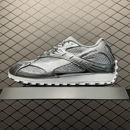 ボッテガ ヴェネタ カジュアルシューズ