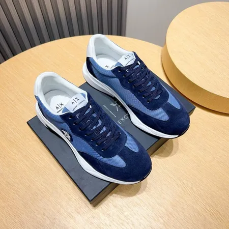 アルマーニ スニーカー