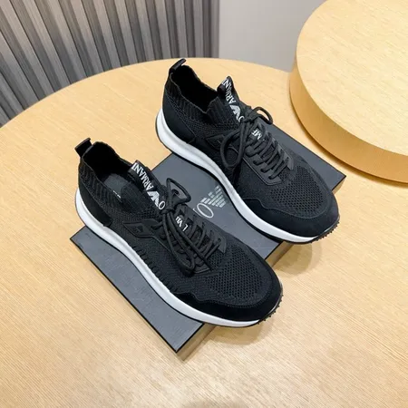 アルマーニ スニーカー