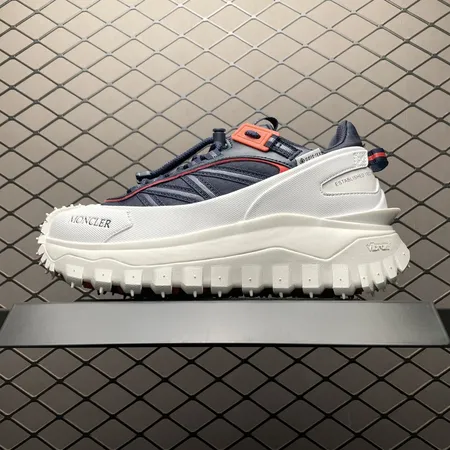 モンクレール スニーカー