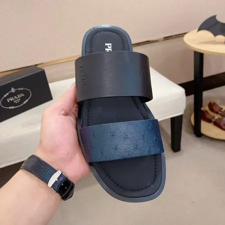 プラダ スリッパ