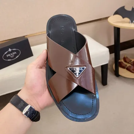 プラダ スリッパ