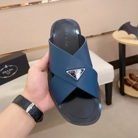 プラダ スリッパ