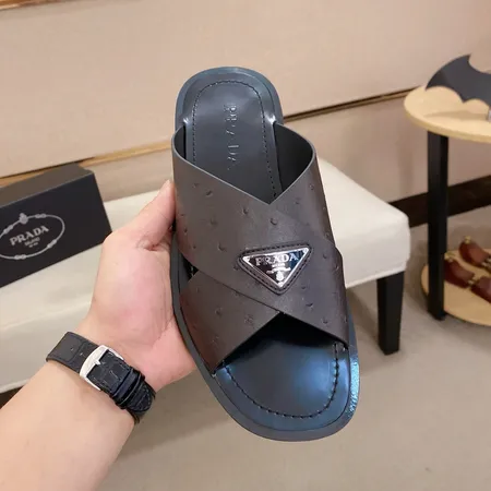 プラダ スリッパ