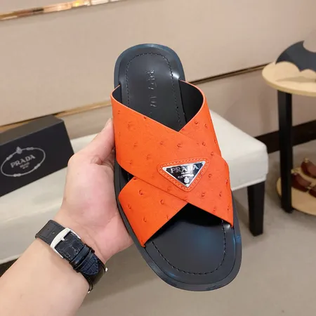 プラダ スリッパ