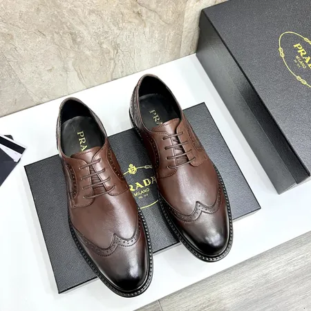 プラダ ビジネスシューズ