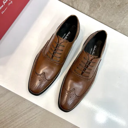 フェラガモ ビジネスシューズ