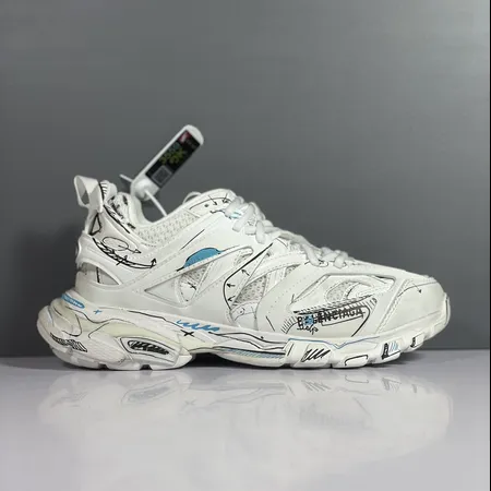 バレンシアガ スニーカー