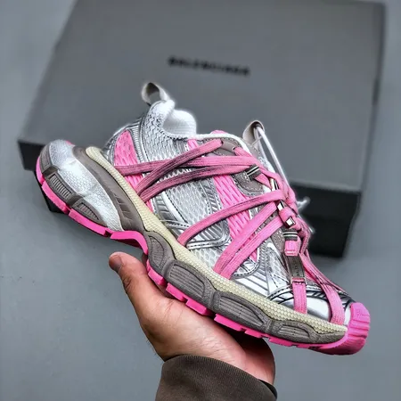 バレンシアガ スニーカー